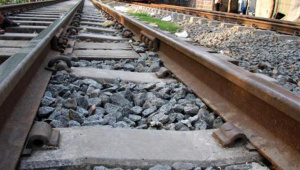 rail-tracks-train-line.jpg