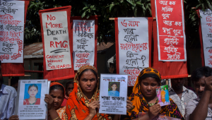 Protester demanding justice rana plaza