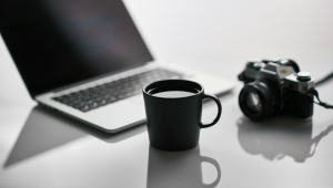 Cafés are becoming workspaces and here is why they work