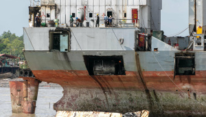 OP_1_SHIP_BREAKING.jpg