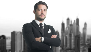 Julian Weber selise.png