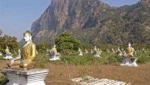 Buddha Statue in Mayanmar