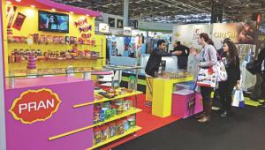 pran-fair-paris.jpg