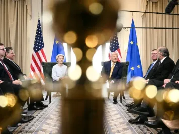 US President Donald Trump and EU chief Ursula von der Leyen sealed the deal in Turnberry, Scotland last year. Photo: AFP