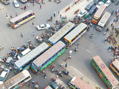 Traffic chaos in Dhaka
