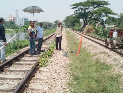 brahmanbaria_rail_line_excessive_heat_photo_1-2.jpg