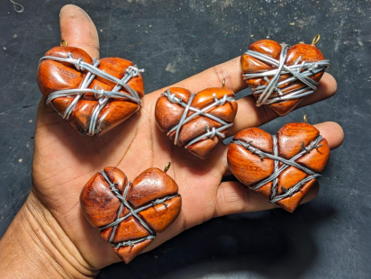 How a visionary artist transforms wood into treasured jewels