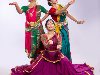 dancing_divas4.jpg