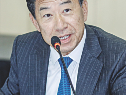 yasunori_takeuchi.jpg