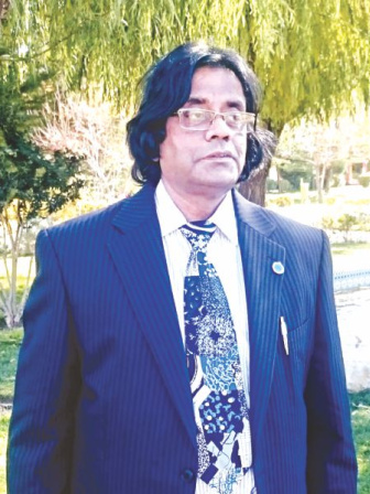 Dr Mubarak Ahmad Khan.jpg