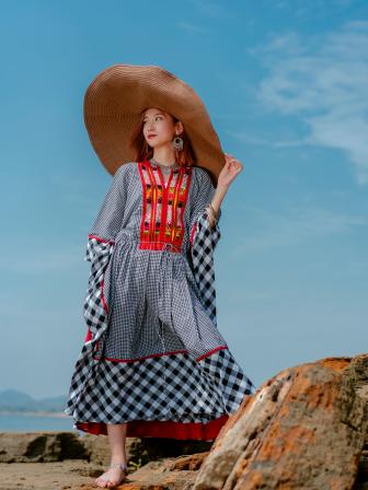 Tenzing Chakma’s new summer collection is now out and showcases inspiration from the people of the Pangkhua community in Rangamati and the Chittagong Hill Tracts of Bangladesh.