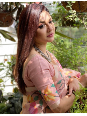 Jaya Ahsan Pretty in Pink