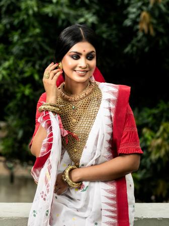 Manipuri saris for Durga Puja