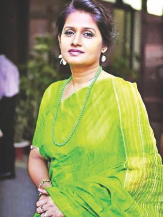 dr._leena_taposhi_khan