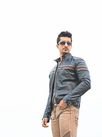 Of fair and faux leather