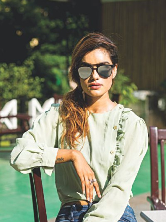 sunnies_sun_and_all_the_fun