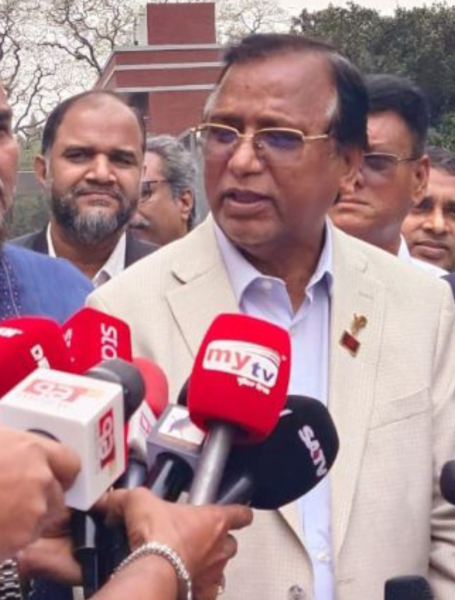 DSCC Administrator Md Abdus Salam addresses the press