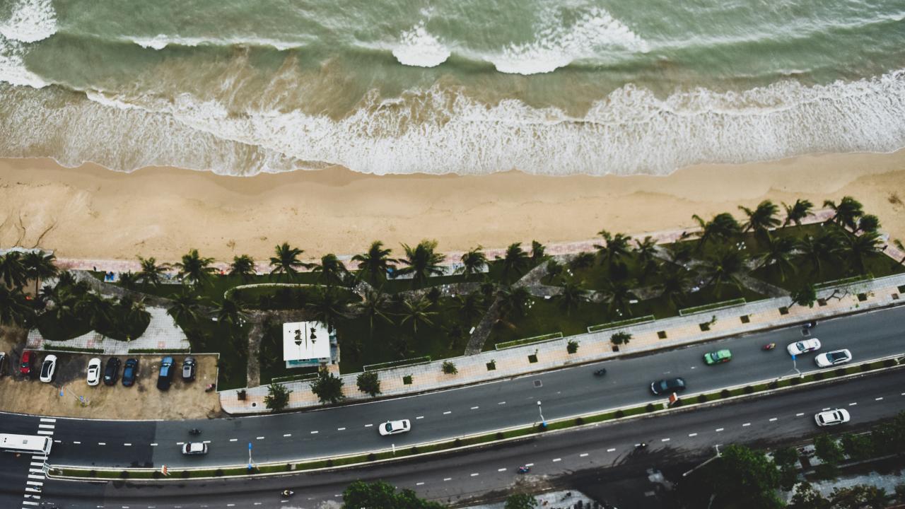 ho_chi_minh_to_hanoi   Journey through Asia’s breath-taking landscapes: 5 most scenic bus rides