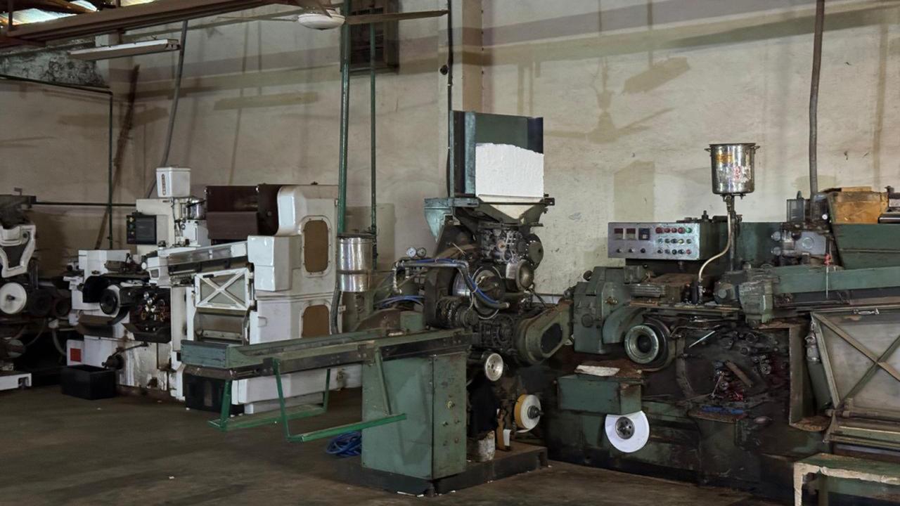 raid_at_bijoy_tobacco_factory_3.jpg